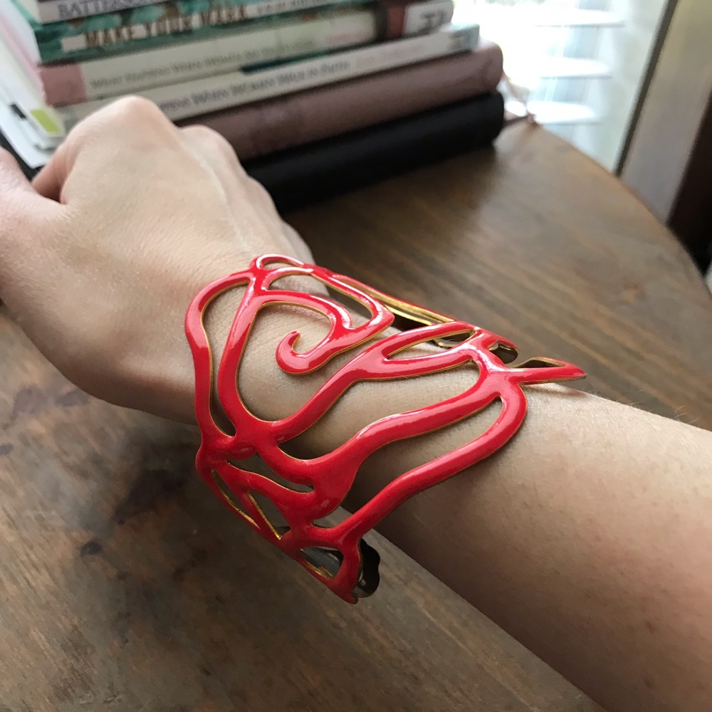 🌹 Rose Cuff 🌹 - Picture 4 of 5